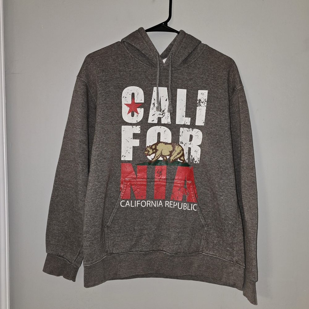 🌟 California Republic Heather Brown Hoodie